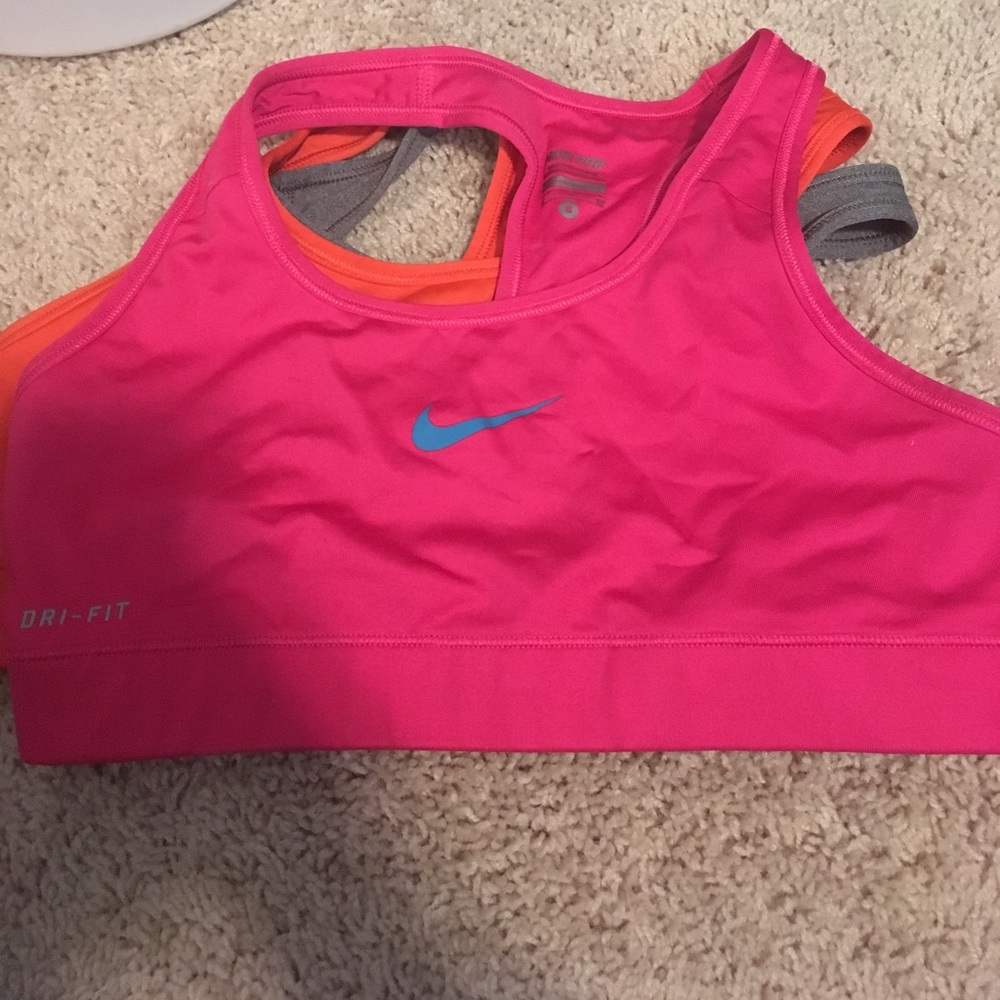 Small Nike sports bras.